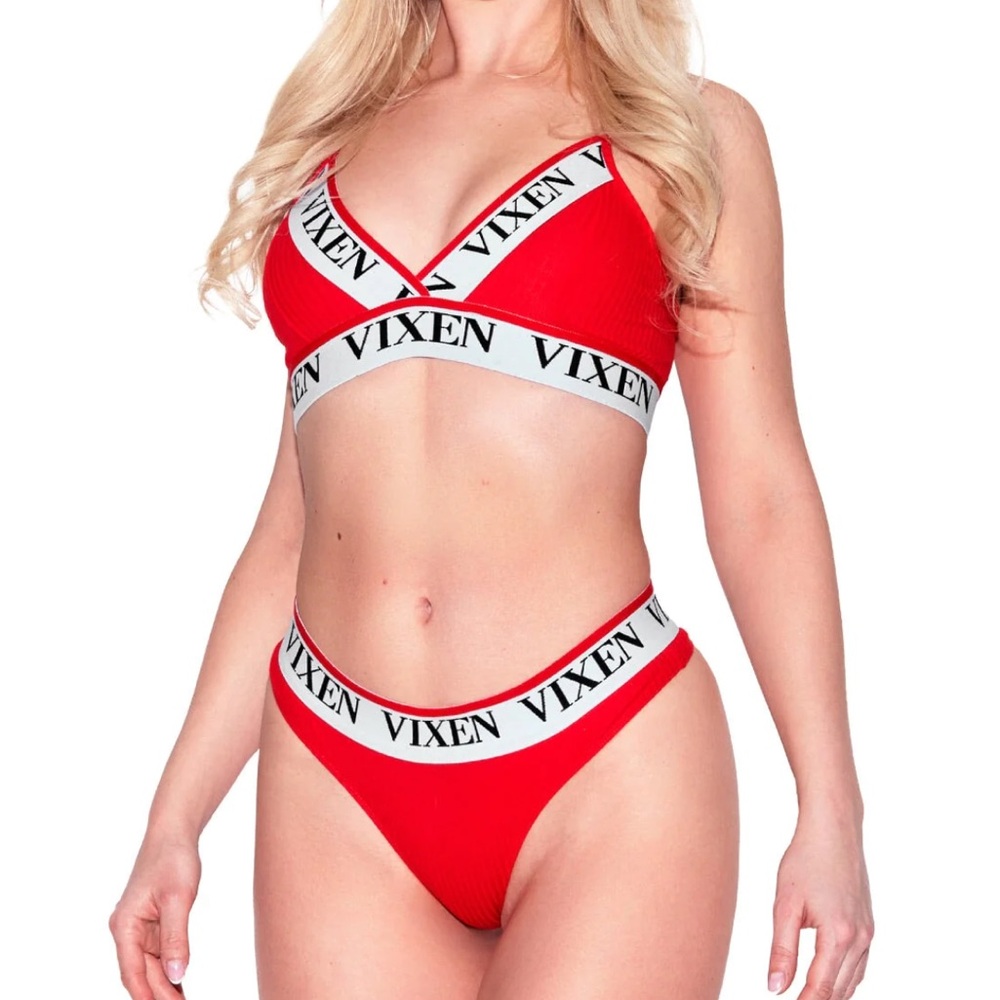 Vixen set